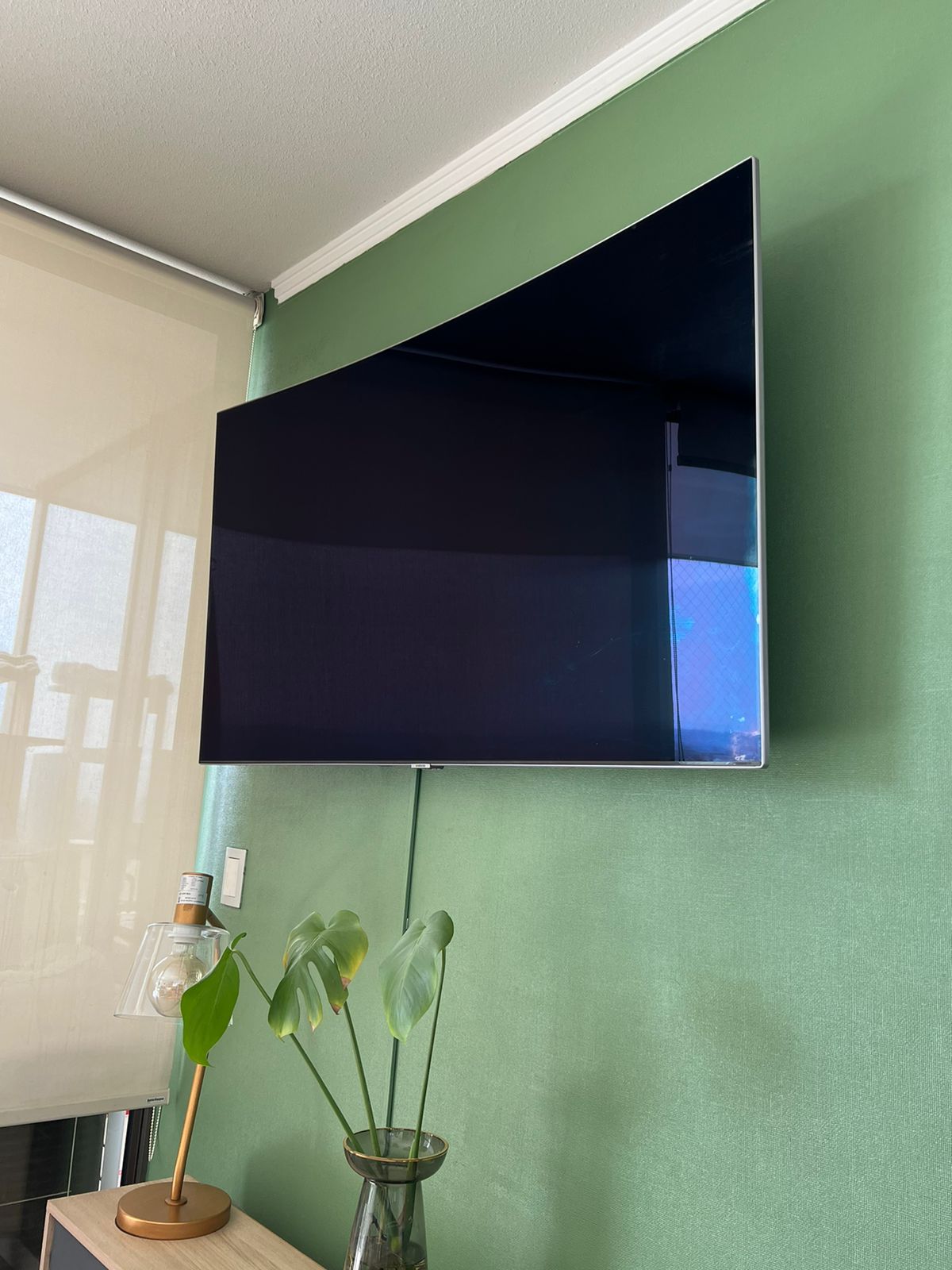 Smart TV Samsung QLED 55" curvo - Imagen 3