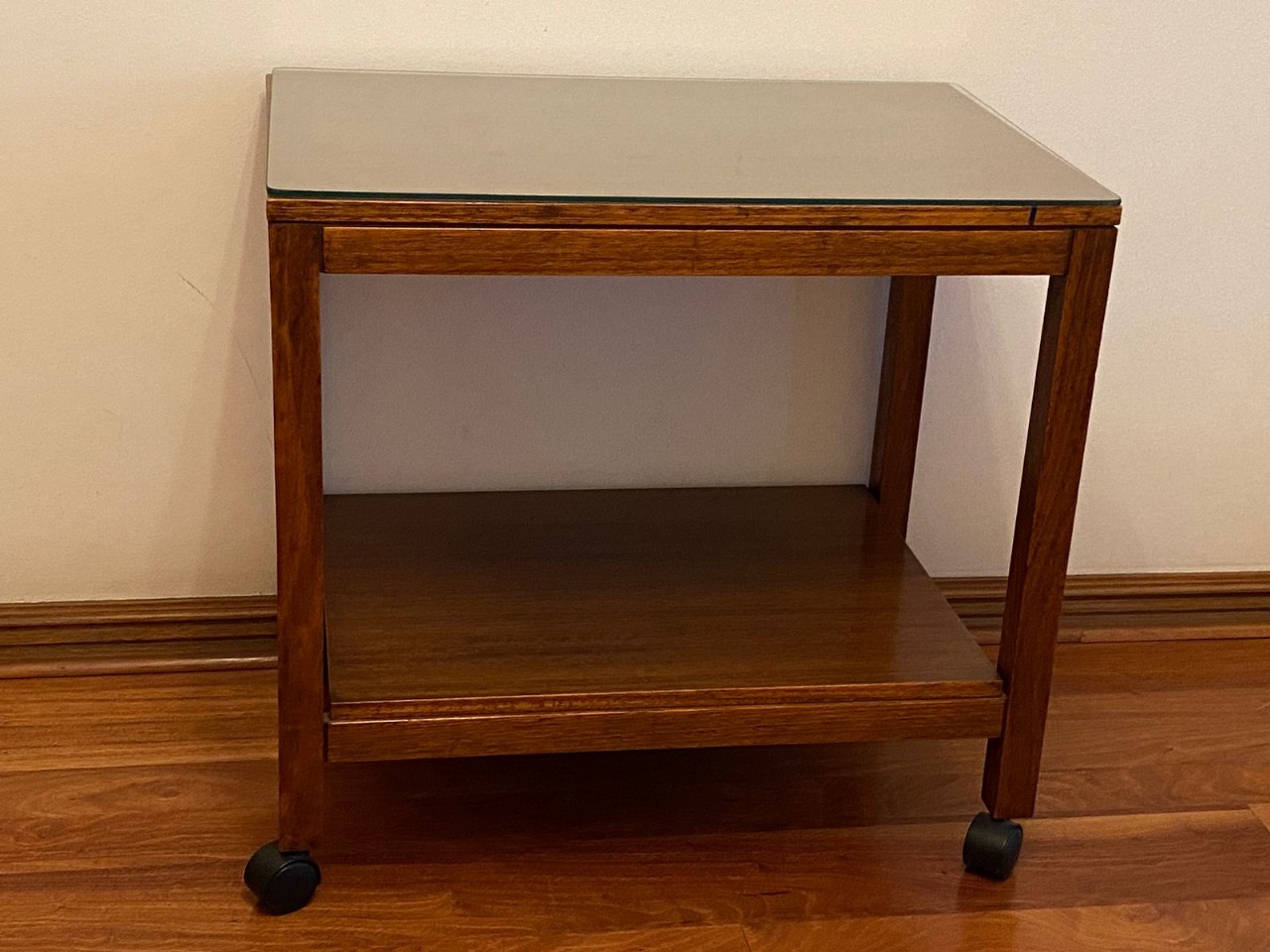 Mueble TV de madera