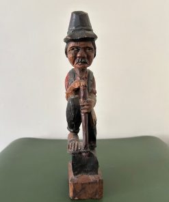 Figura madera trabajador