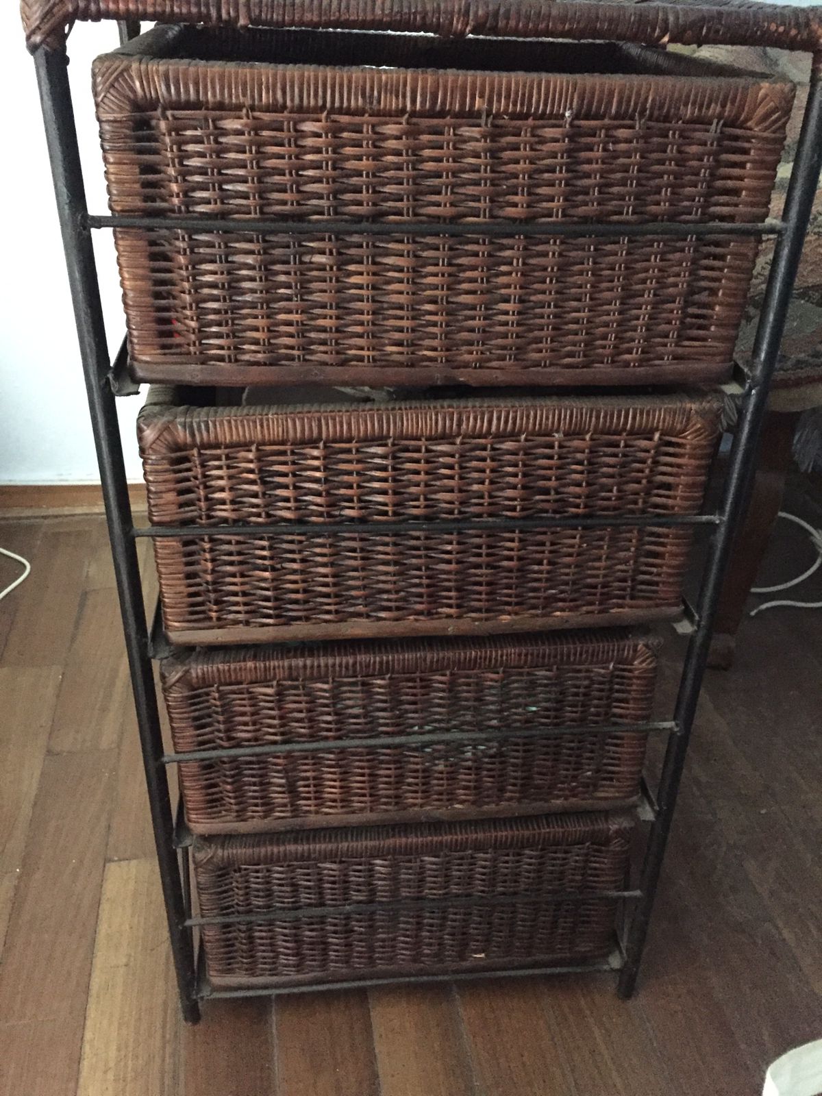 Cajonera de Rattan y hierro - Imagen 3