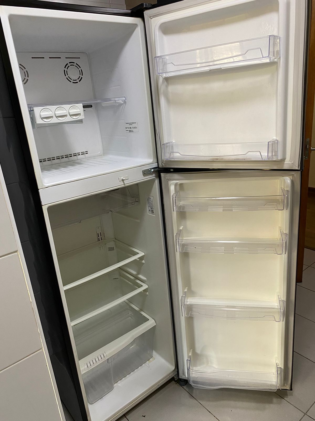 Refrigerador Fensa Advantage 7105 - Imagen 3