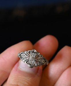 Anillo oro blanco con brillates