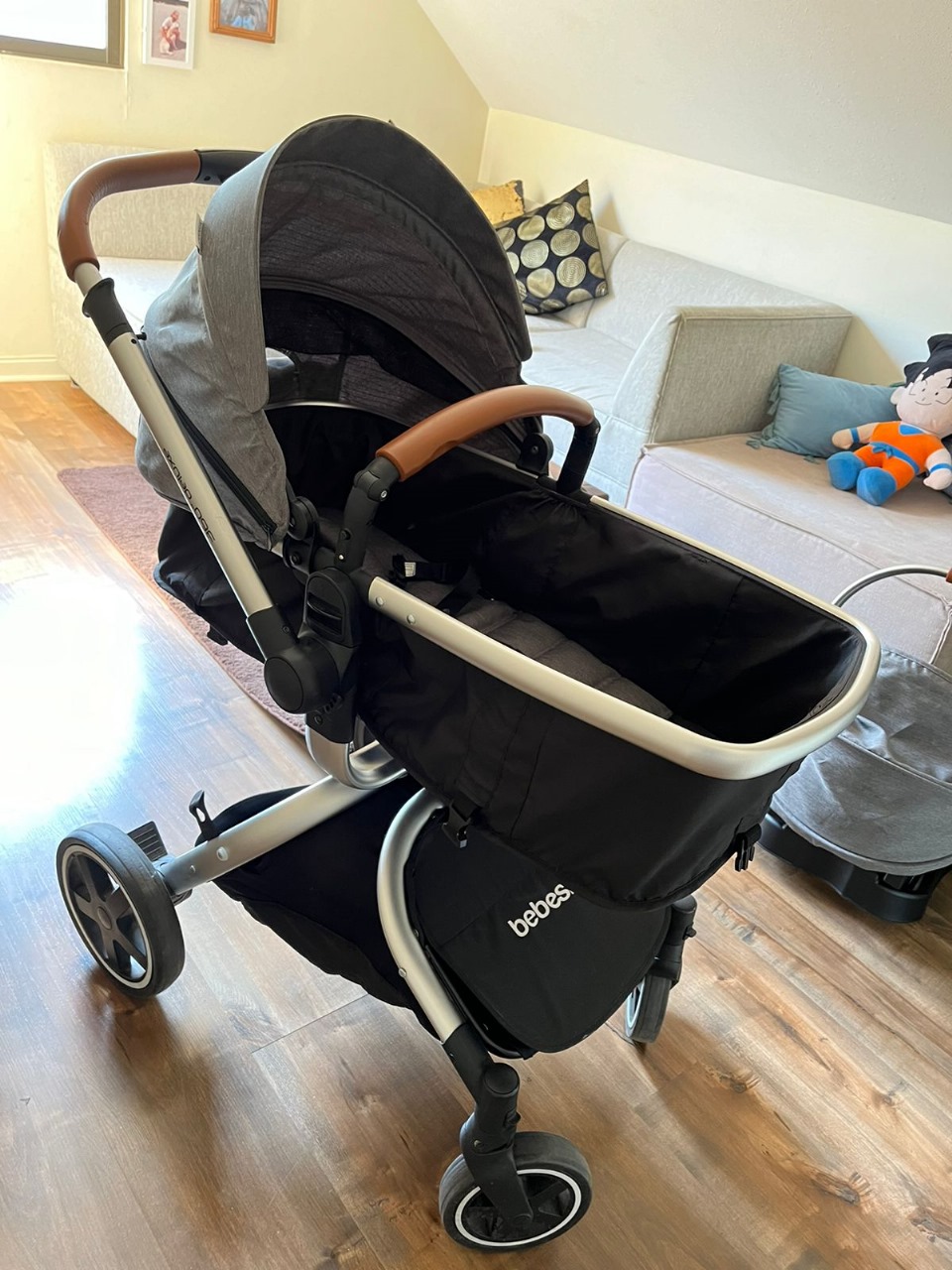 Coche moisés + huevito Bebesit