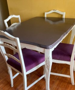 Juego comedor 4 sillas estilo Normando