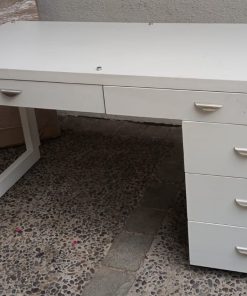 Escritorio madera blanco con cajones