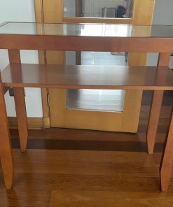 Arrimo de madera con vidrio