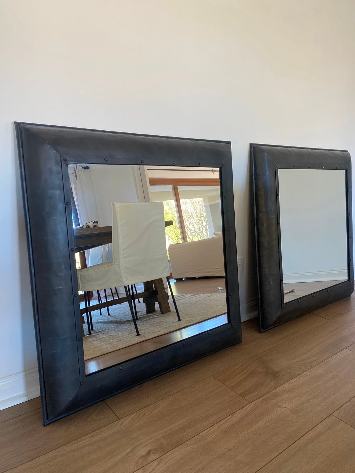 Espejos Area Design marco fierro negro