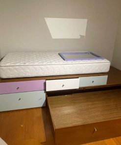 Juego dormitorio niña lila y blanco