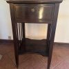 Mesa lateral madera con mármol