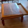 Mesa de centro con cajón