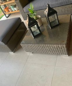 Set terraza puff + mesa de centro rattan