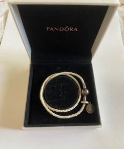 Pulsera Pandora cuero blanco