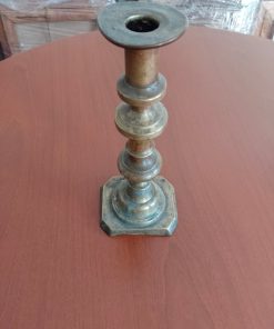 Candelabro antiguo