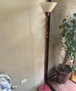 Lámpara de pie burdeo