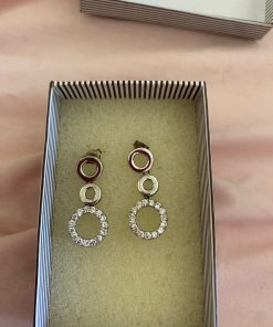 Aros de plata con piedras de fantasía