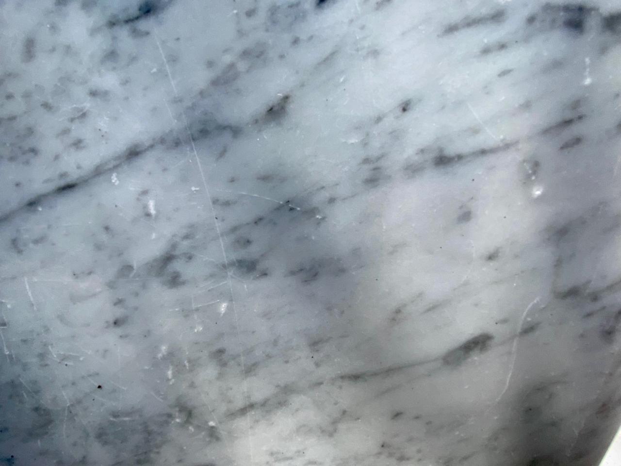 Cubierta de mármol con lavamanos empotrado - Imagen 2