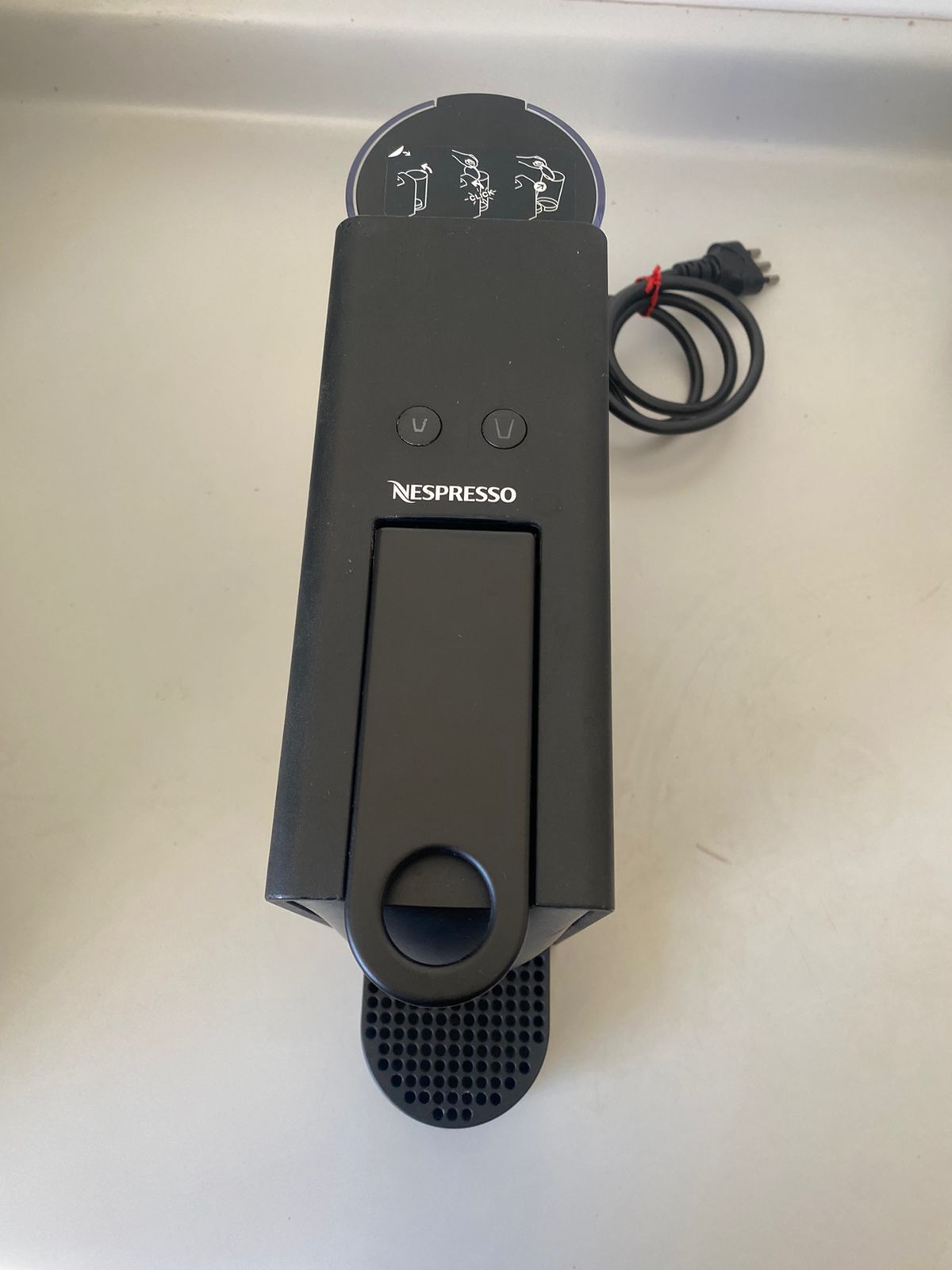 Cafetera Nespresso Essenza mini negra - Imagen 3