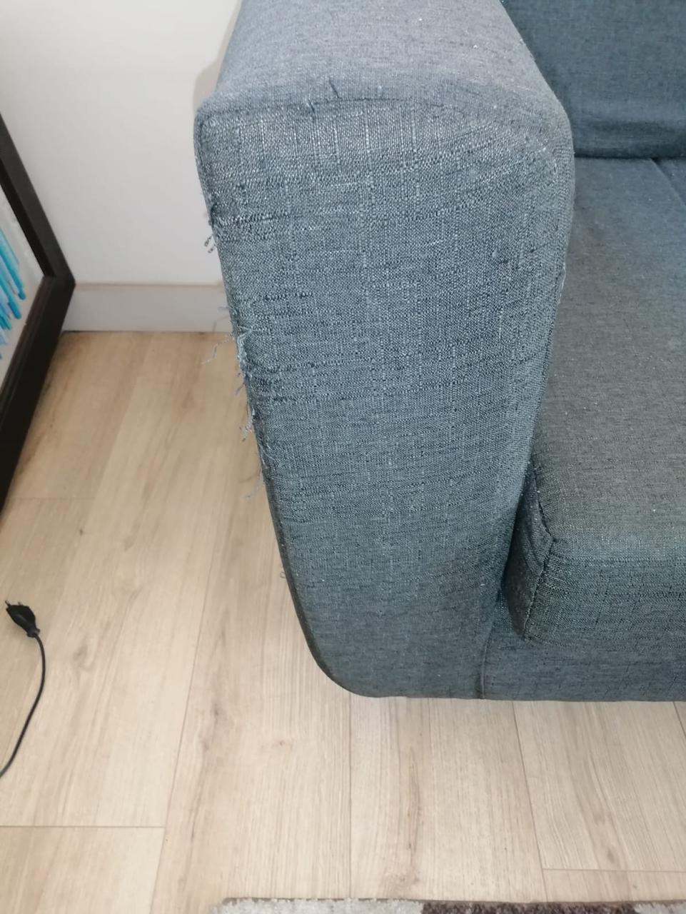 Sofá 2 cuerpos gris con funda - Imagen 3