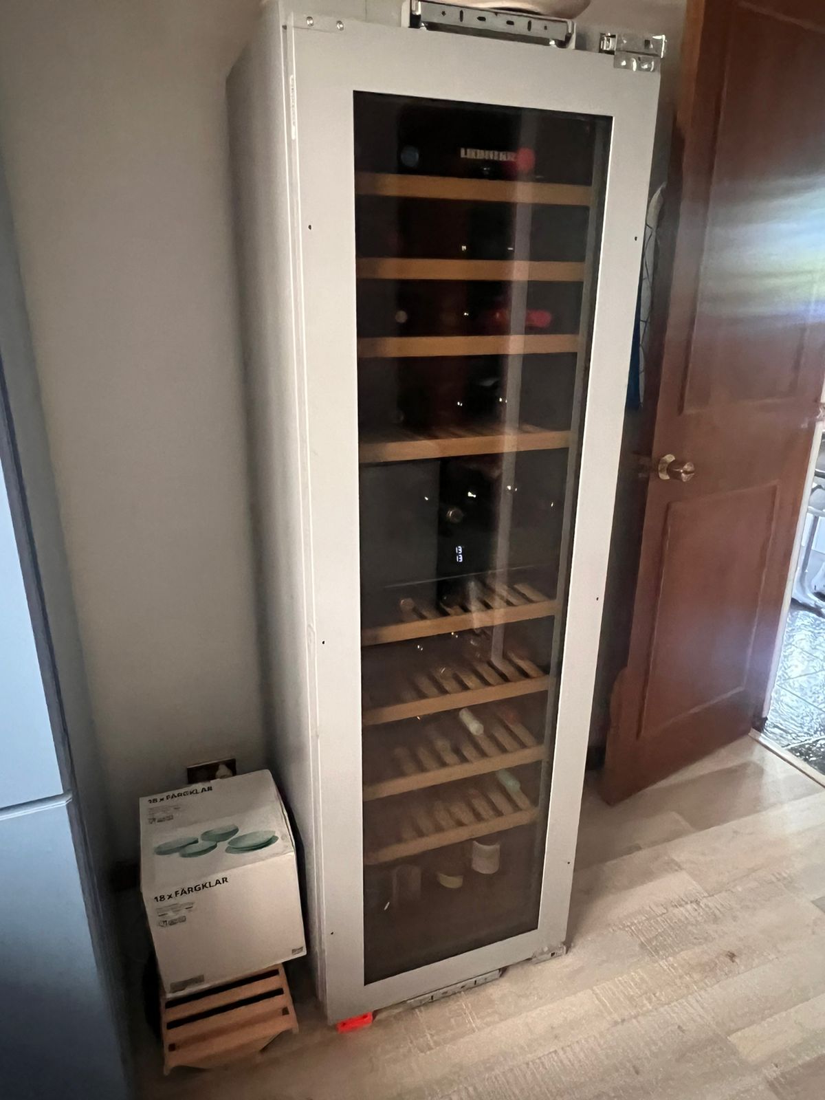Cava de vinos Liebherr HW8000 - Imagen 2
