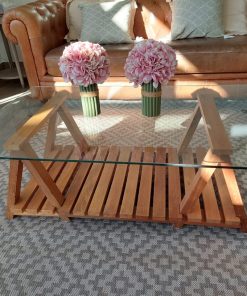 Mesa de centro amoblé