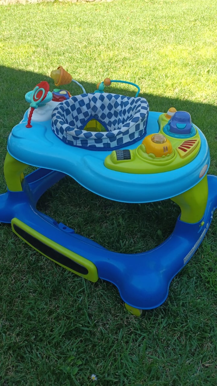 Andador azul Bebesit