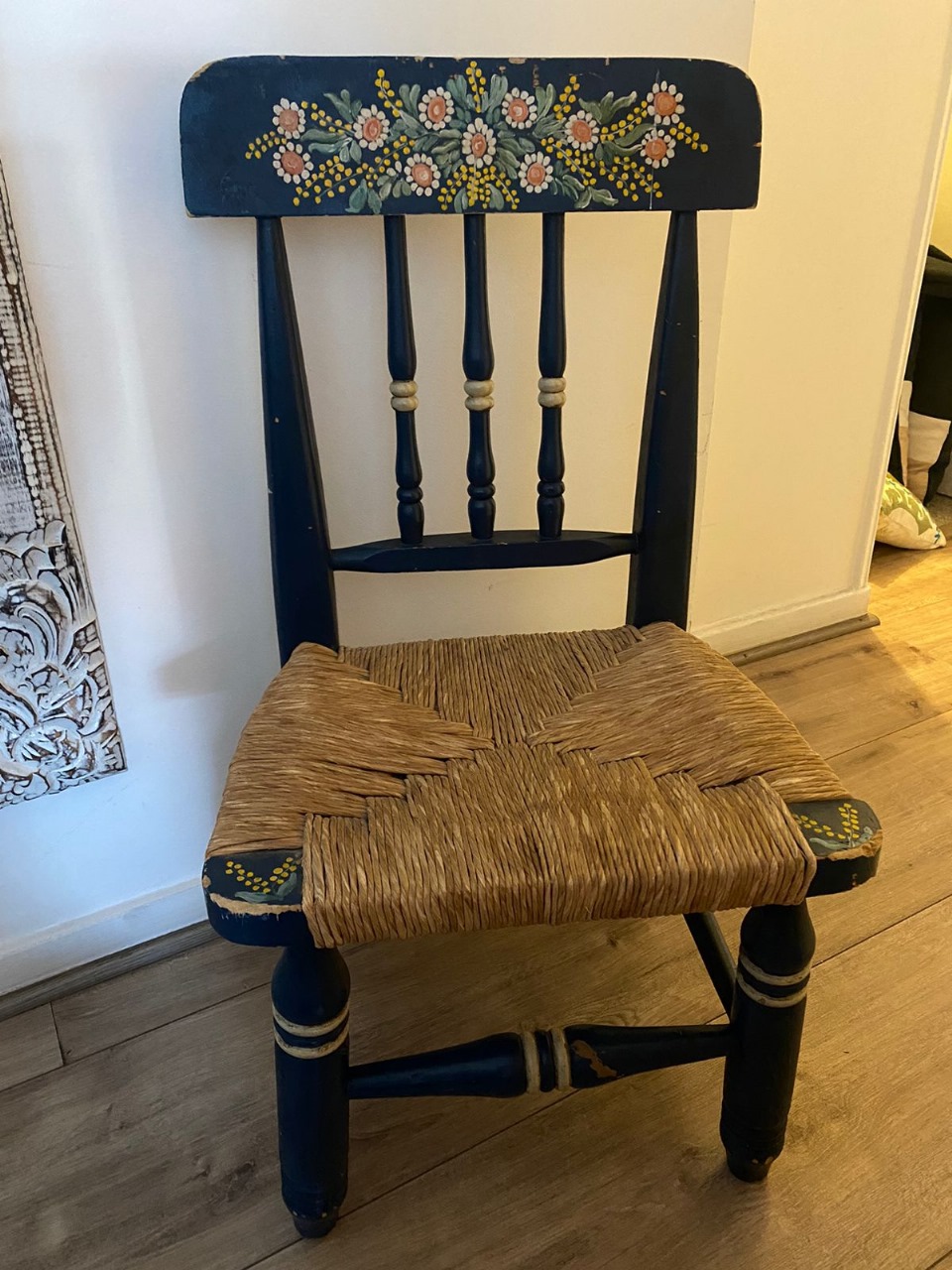 Silla baja madera con fibra