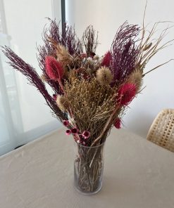 Arreglo de flores secas