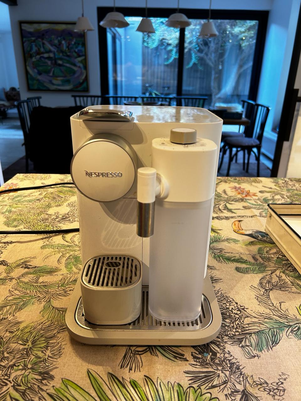 Cafetera Nespresso Lattisima - Imagen 5