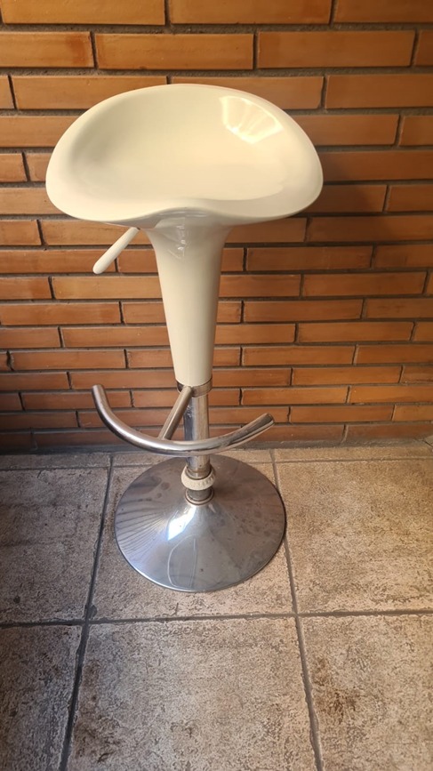 Pisos bar blancos