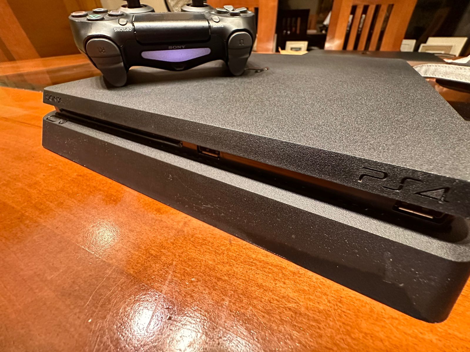 Playstation 4 con 10 juegos - Imagen 14