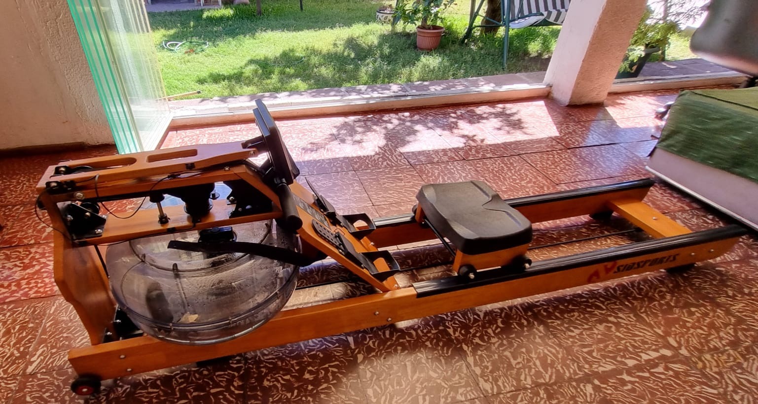 Remadora SidSports madera tanque de agua