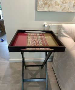 Mesa auxiliar Peruana