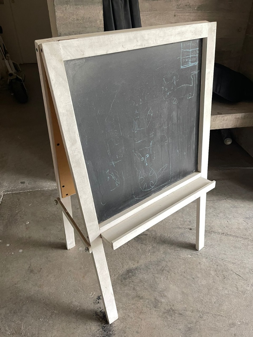 Pizarra infantil blanca