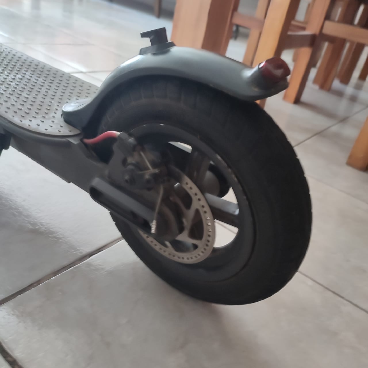 Scooter Xiaomi M365 negro - Imagen 5