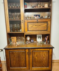 Mueble bar con vitrina