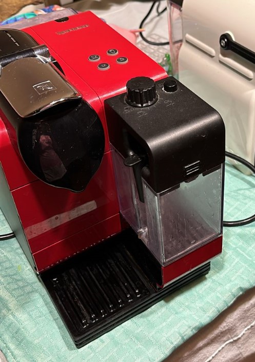 Cafetera Nespresso Lattissima - Imagen 2