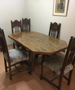 Juego comedor extensible con 6 sillas encina