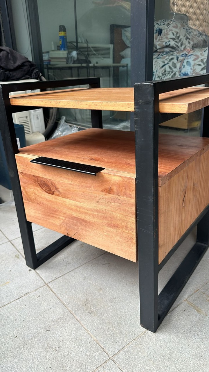 Veladores estilo industrial