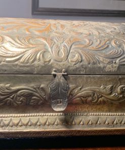 Baúl de cobre con baño de plata