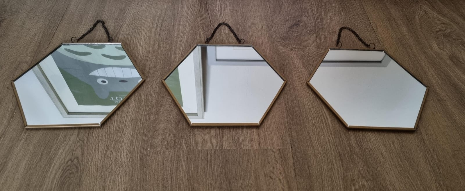 Par cuadros infantiles y set espejos - Imagen 4