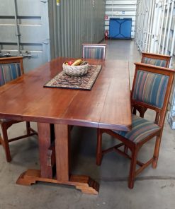 Juego comedor madera con 12 sillas