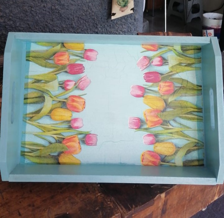 Bandeja desayuno flores