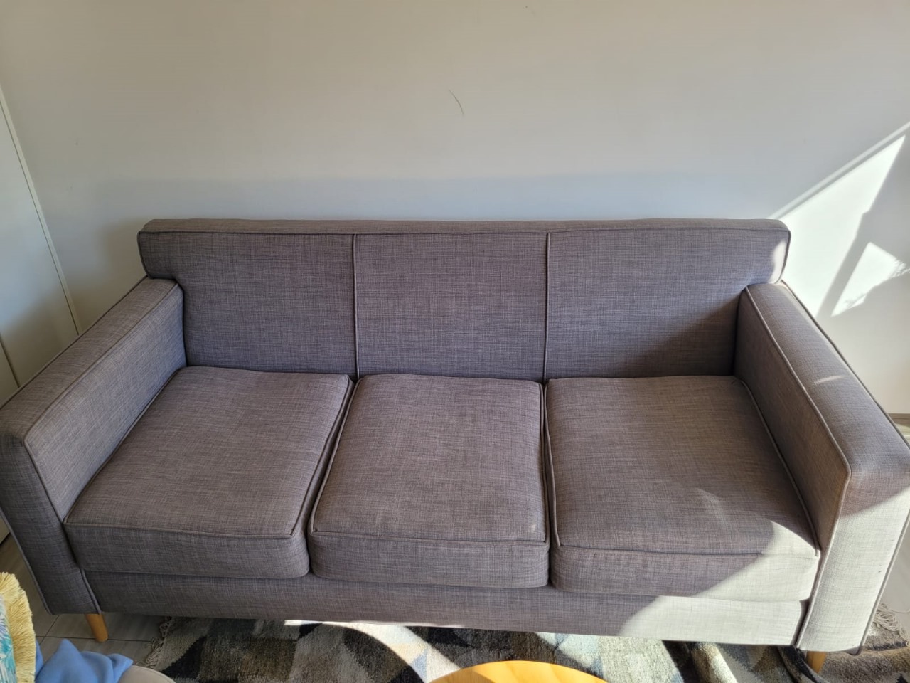 Sofá 3 cuerpos gris