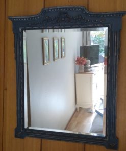 Espejo biselado enmarcado