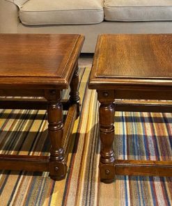 Par de mesas laterales Encina