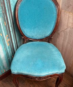 Silla antigua con Marquetería