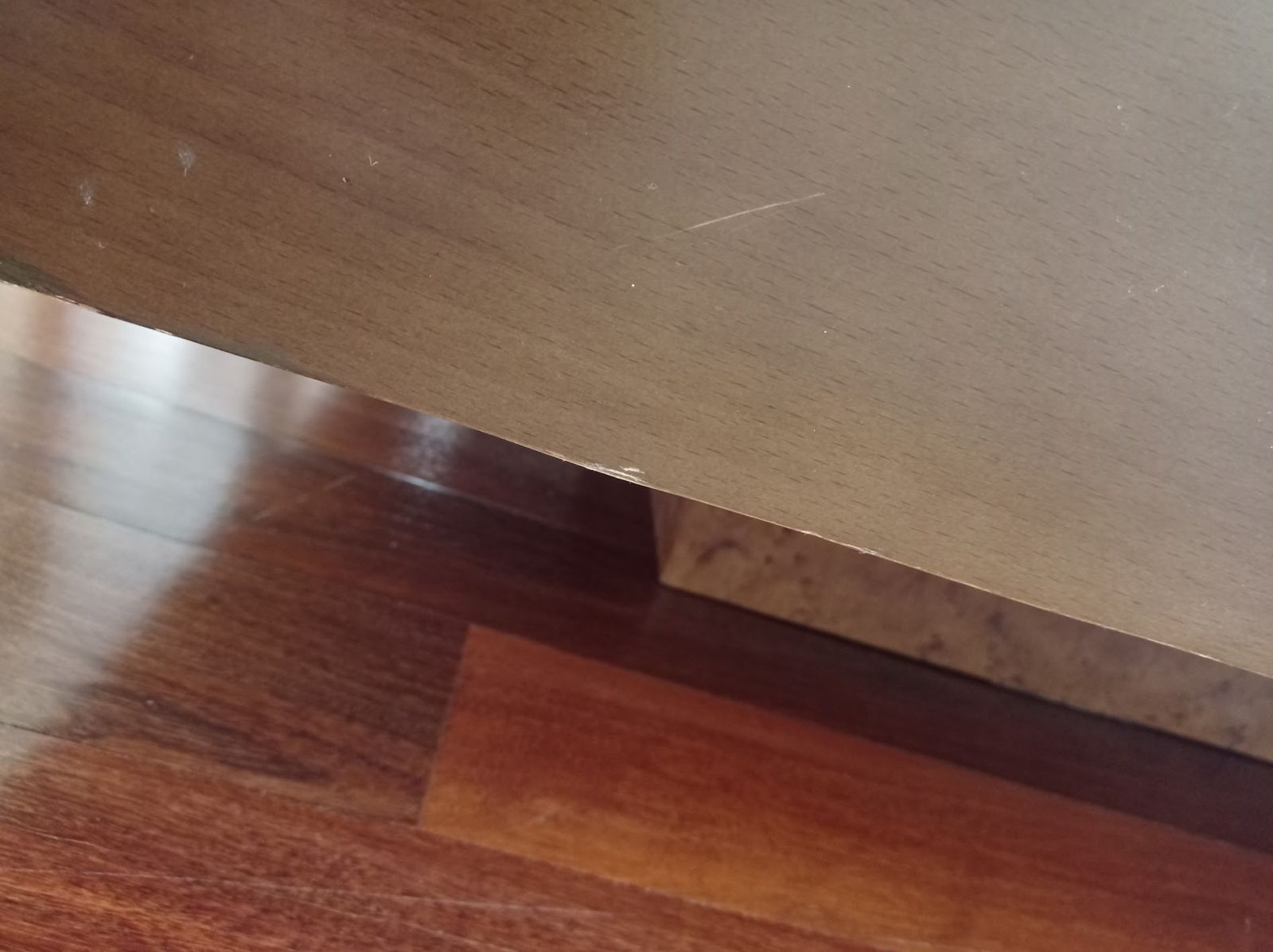 Mesa de centro hecha por Ferrari muebles - Imagen 6