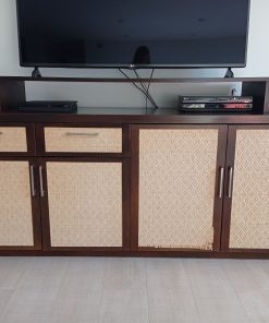 Mueble aparador o rack madera enchapada y tejido de fibra