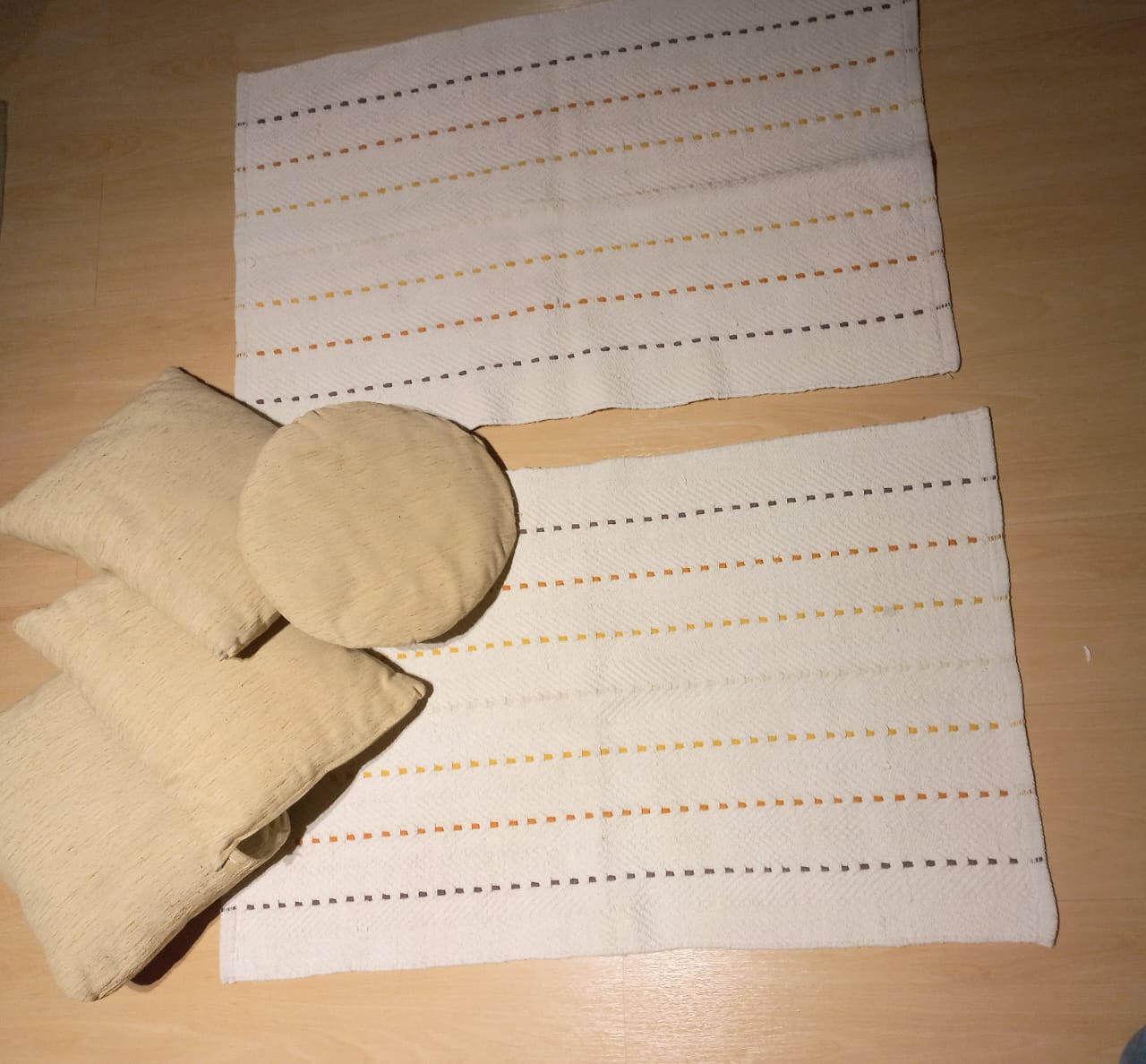 Bajadas de cama y cojines