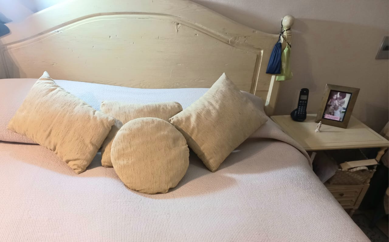 Bajadas de cama y cojines - Imagen 3